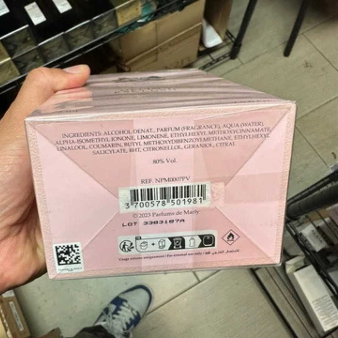 Delina Exclusif Eau de Parfum  Delina Exclusif Eau de Parfum 75ml (2.5oz)